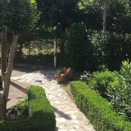 Beach House In Aegion, Akoli Beach * Aigio
